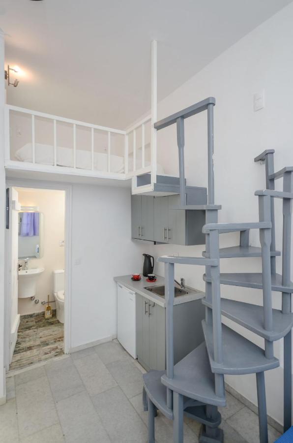 Depis suites&apartments Agia Anna  Buitenkant foto