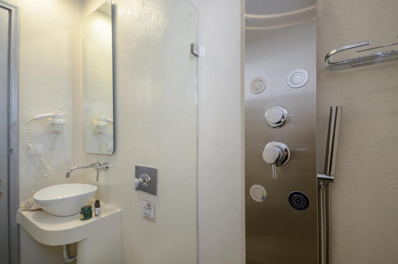 Depis suites&apartments Agia Anna  Buitenkant foto
