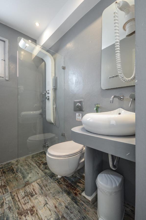 Depis suites&apartments Agia Anna  Buitenkant foto