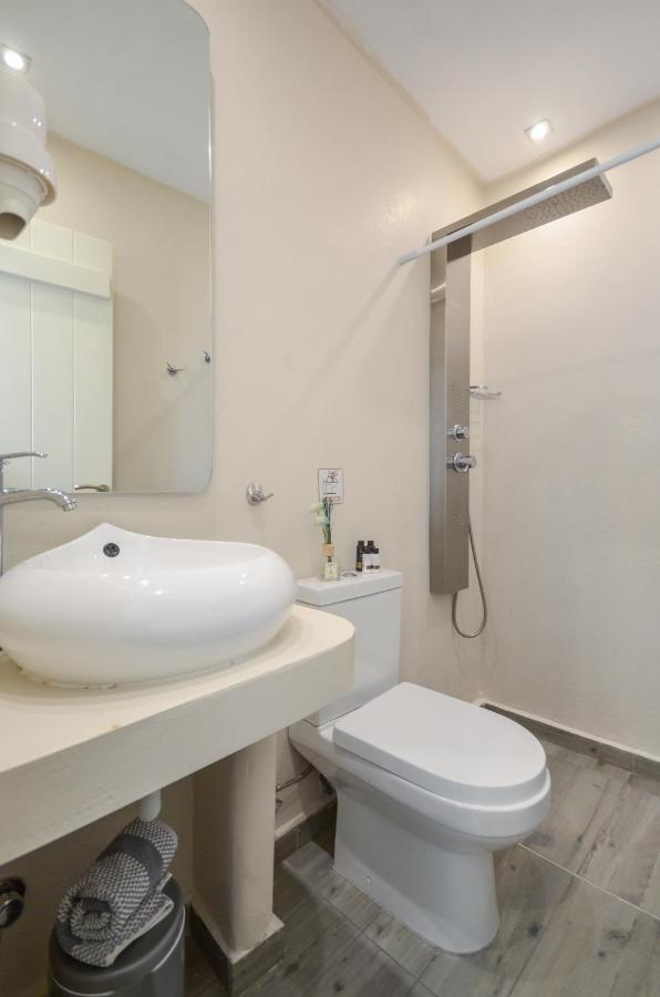 Depis suites&apartments Agia Anna  Buitenkant foto
