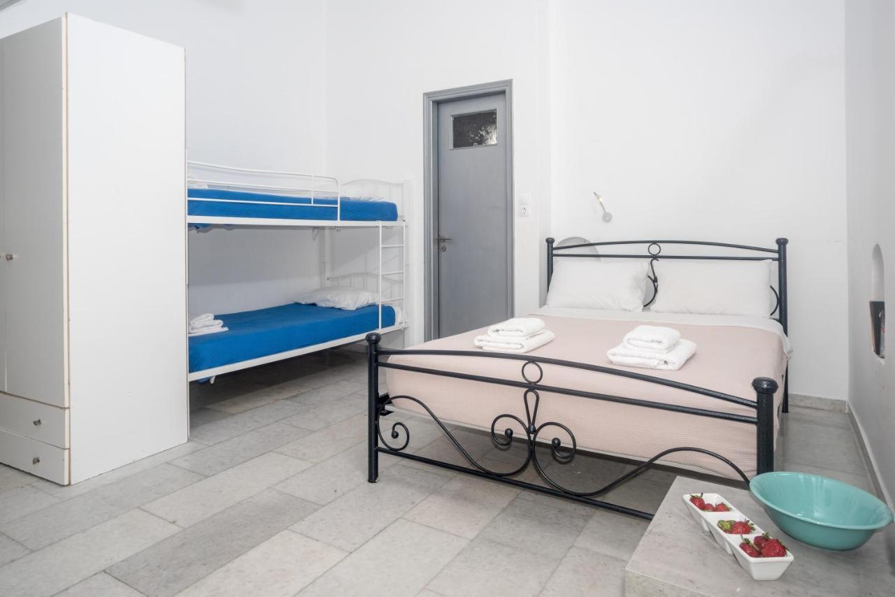 Depis suites&apartments Agia Anna  Buitenkant foto